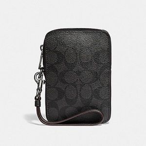 COACH SMALL POUCH IN SIGNATURE CANVAS